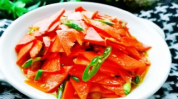 炒胡萝卜的做法,胡萝卜炒制多味佳肴，营养与口感双重享受